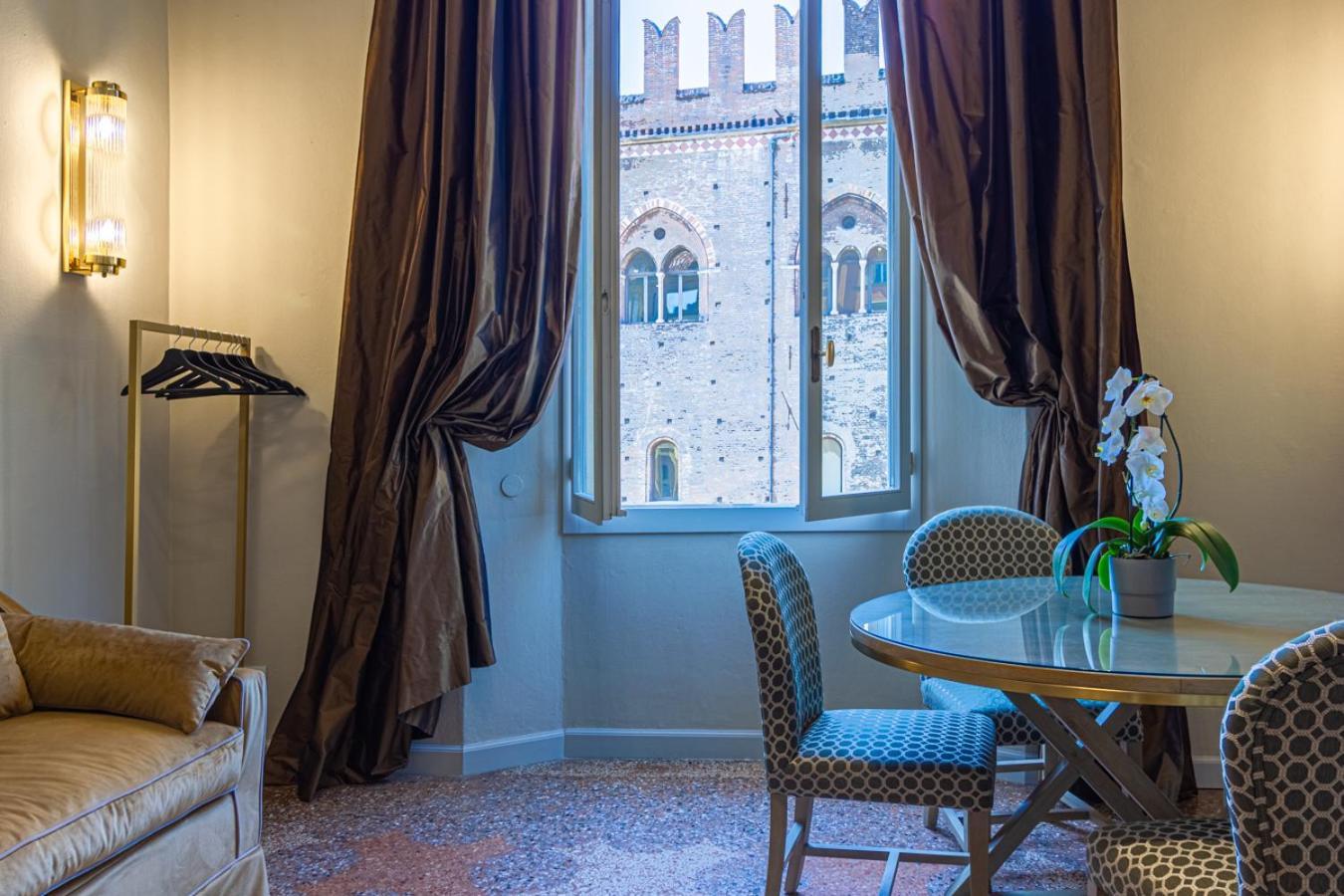 Casa Galatea In Canton De Fiori بولونيا المظهر الخارجي الصورة